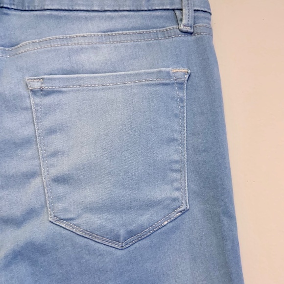 NEW Frame Denim Le Crop Mini Boot Jeans in Davenport Size 30 - Picture 8 of 14